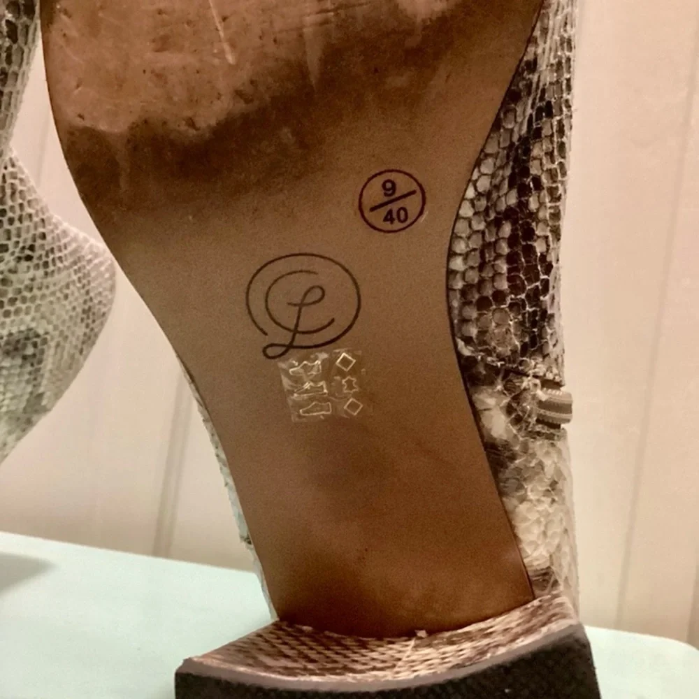 Chinese Laundry Women’s Size 9 Block Heel Snake Skin Daria Ankle Booties EUC - Picture 9 of 11